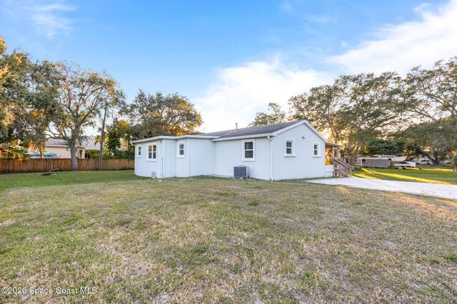 826 Newfound Harbor Drive, Merritt Island, FL 32952