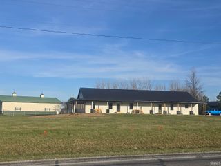 4988 N HUNTINGTON Road, Marion, IN 46952
