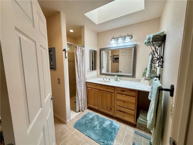 13077 1st Avenue, Victorville, CA 92395