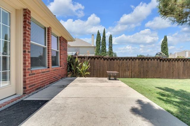 5612 Longhorn Drive, The Colony, TX 75056