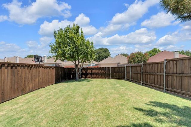 5612 Longhorn Drive, The Colony, TX 75056