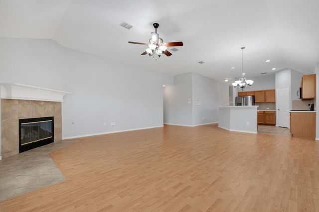 5612 Longhorn Drive, The Colony, TX 75056