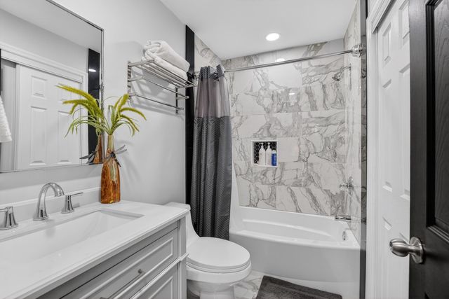 4999 Highway 17 Business Unit 103, Murrells Inlet, SC 29576