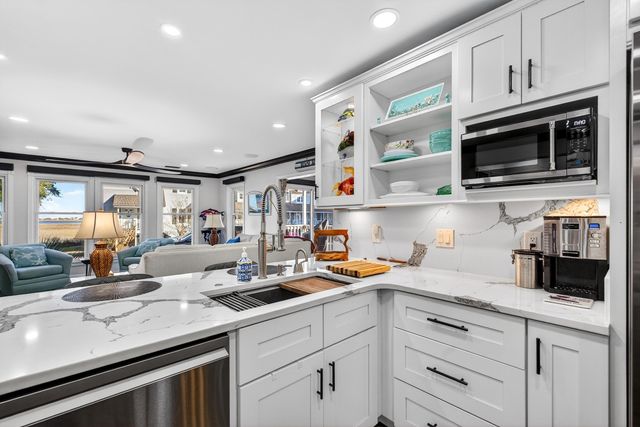 4999 Highway 17 Business Unit 103, Murrells Inlet, SC 29576