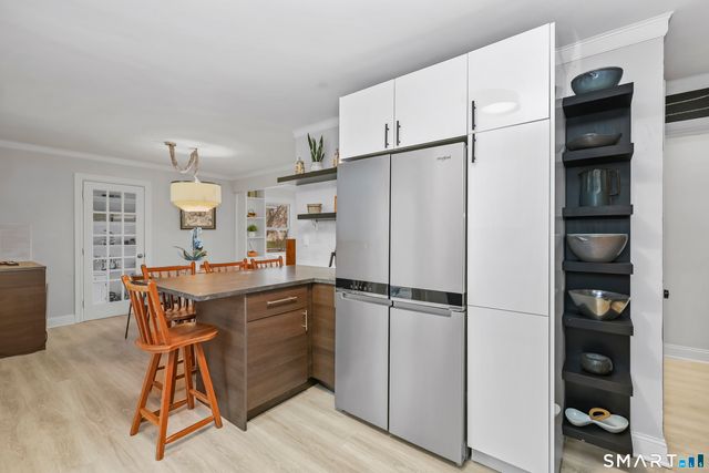 28 Kingston Road, Trumbull, CT 06611