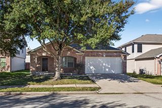 10635 Gold Finch Road, Baytown, TX 77523