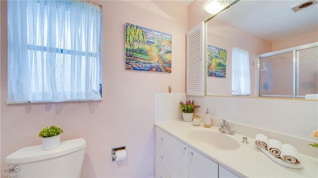 3520 SE 3rd PL, Cape Coral, FL 33904