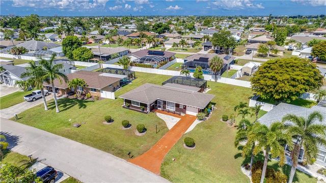 3520 SE 3rd PL, Cape Coral, FL 33904