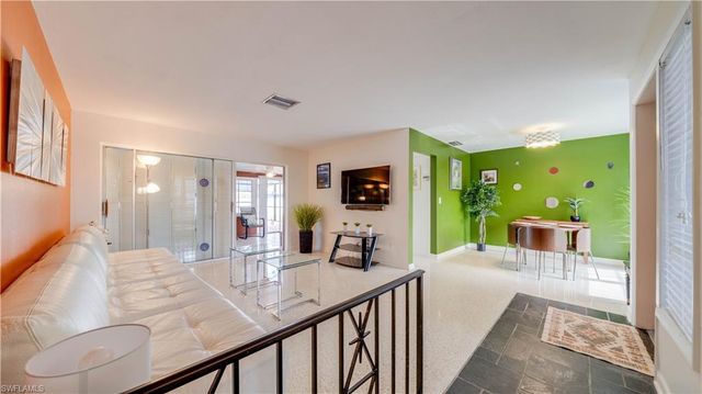 3520 SE 3rd PL, Cape Coral, FL 33904