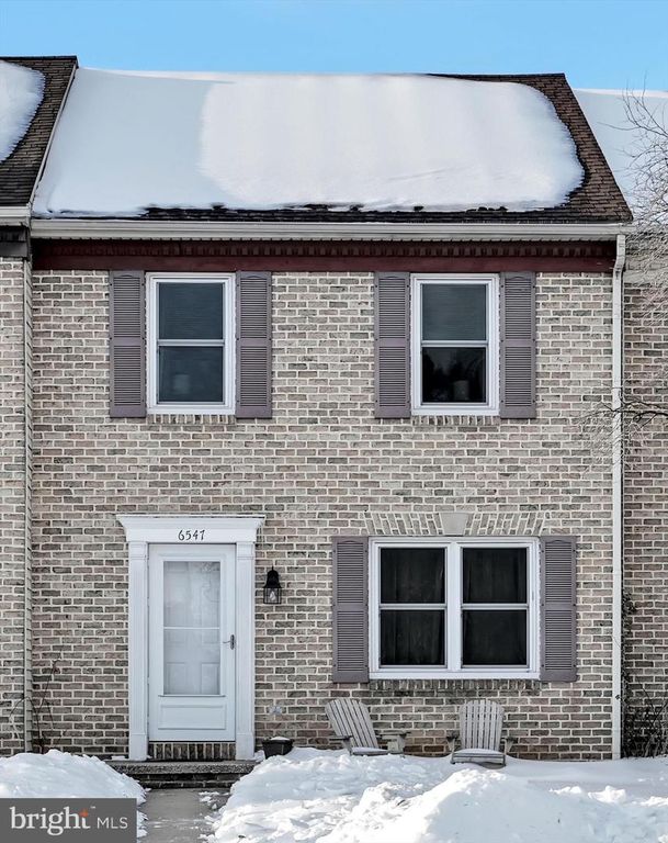 6547 HOLLOW DR, East Petersburg, PA 17520