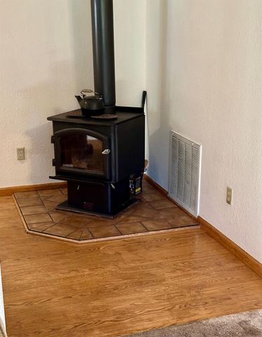 3561 Highway 4, Arnold, CA 95223