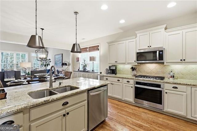 119 Chestnut Drive, Canton, GA 30114