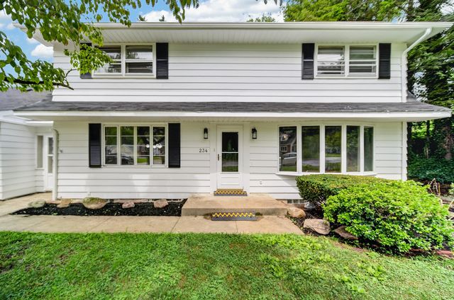 234 E LAKEVIEW Boulevard, Erie, PA 16504