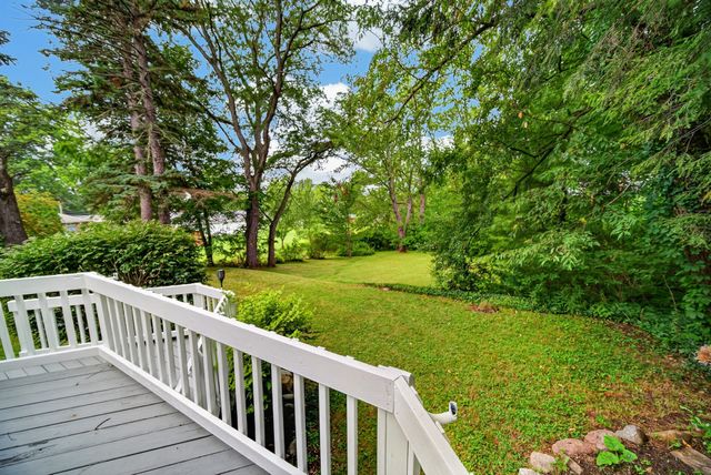 234 E LAKEVIEW Boulevard, Erie, PA 16504