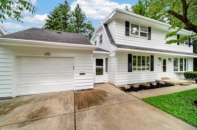 234 E LAKEVIEW Boulevard, Erie, PA 16504