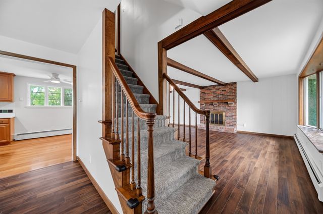 234 E LAKEVIEW Boulevard, Erie, PA 16504