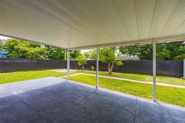 3230 NW 171st Ter House, Miami Gardens, FL 33056