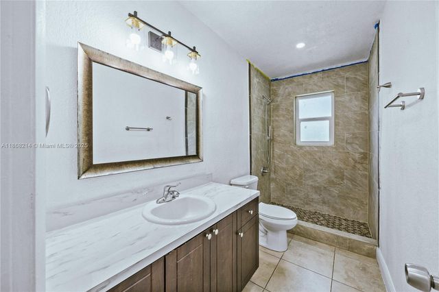 3230 NW 171st Ter House, Miami Gardens, FL 33056