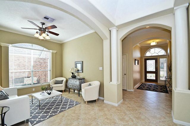 1103 Parkhaven Lane, Houston, TX 77077