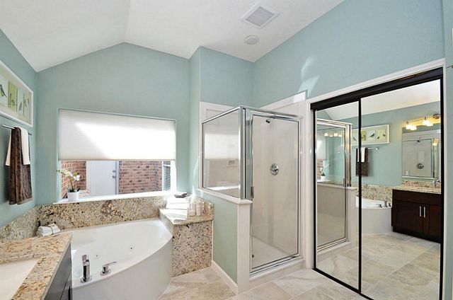 1103 Parkhaven Lane, Houston, TX 77077