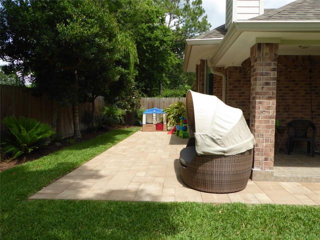 1103 Parkhaven Lane, Houston, TX 77077