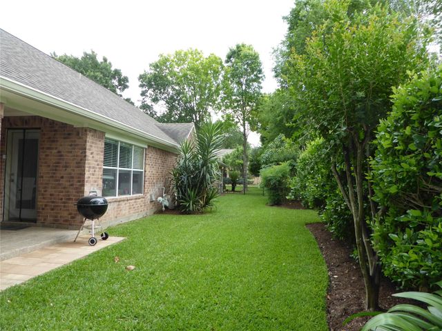 1103 Parkhaven Lane, Houston, TX 77077