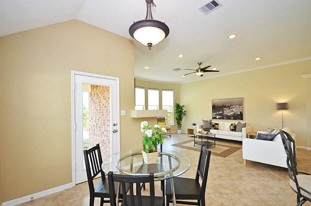 1103 Parkhaven Lane, Houston, TX 77077