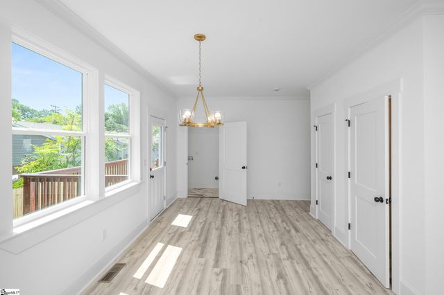 305 Valley Street, Greenville, SC 29611