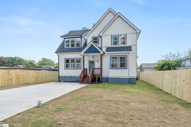 305 Valley Street, Greenville, SC 29611