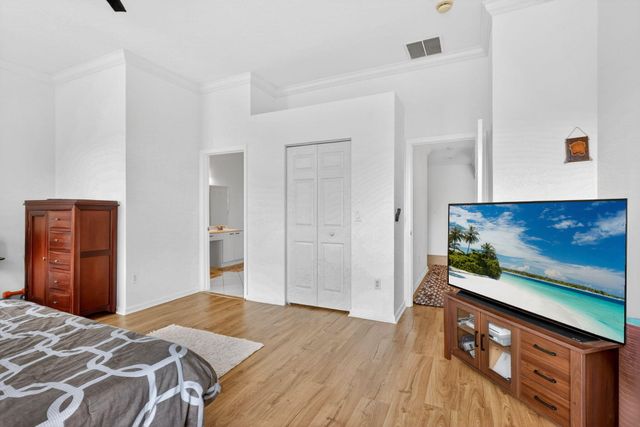 1572 Briar Oak Drive, Royal Palm Beach, FL 33411