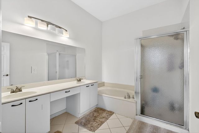 1572 Briar Oak Drive, Royal Palm Beach, FL 33411