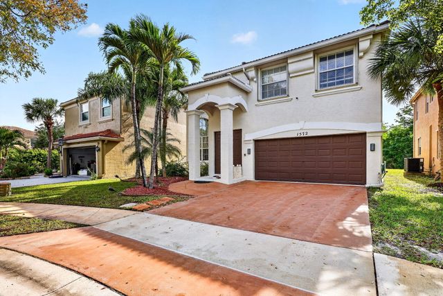 1572 Briar Oak Drive, Royal Palm Beach, FL 33411