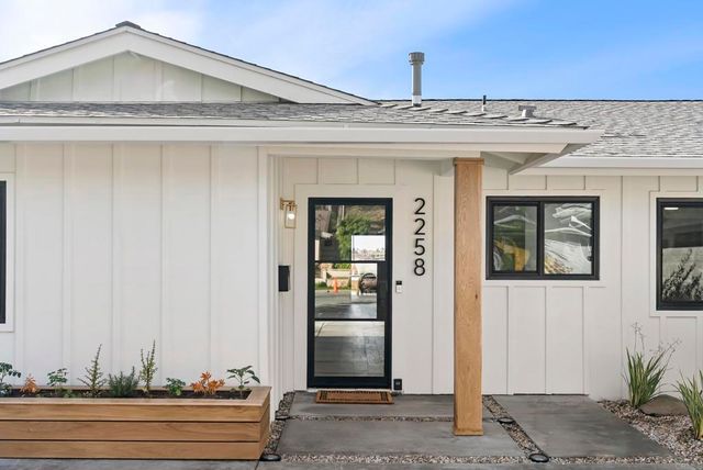 2258 Bahia Drive, La Jolla, CA 92037