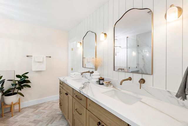 2258 Bahia Drive, La Jolla, CA 92037