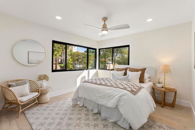 2258 Bahia Drive, La Jolla, CA 92037