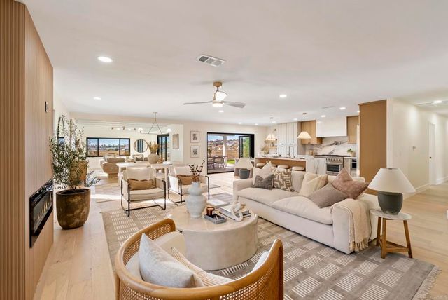 2258 Bahia Drive, La Jolla, CA 92037