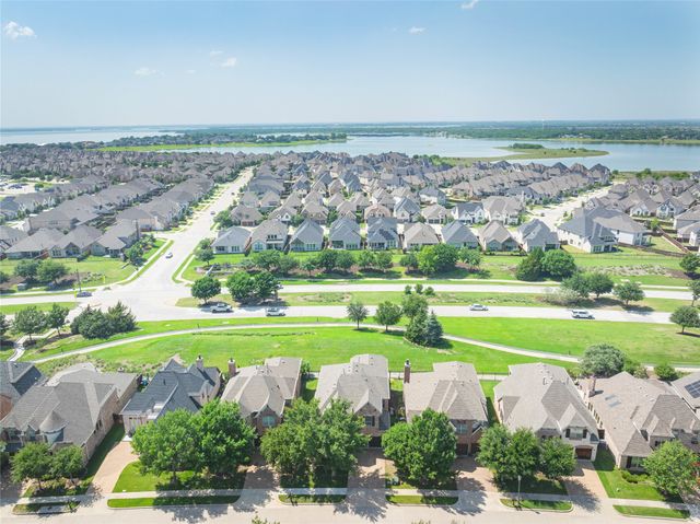 8320 Lindsay Gardens, The Colony, TX 75056