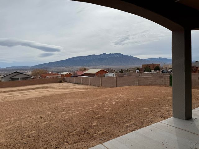 3110 Oldenburg Road NE, Rio Rancho, NM 87144