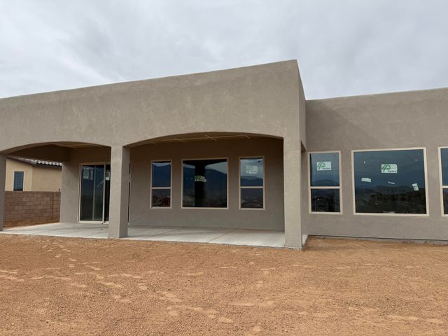 3110 Oldenburg Road NE, Rio Rancho, NM 87144