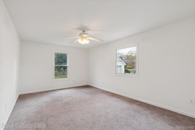 35833 Farragut Avenue, Westland, MI 48186