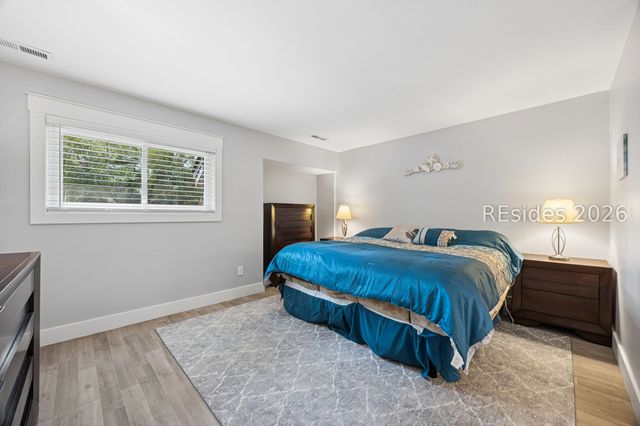 113 Shipyard Dr Apt 140, Hilton Head Island, SC 29928