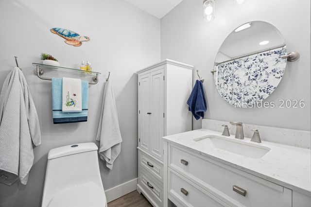 113 Shipyard Dr Apt 140, Hilton Head Island, SC 29928