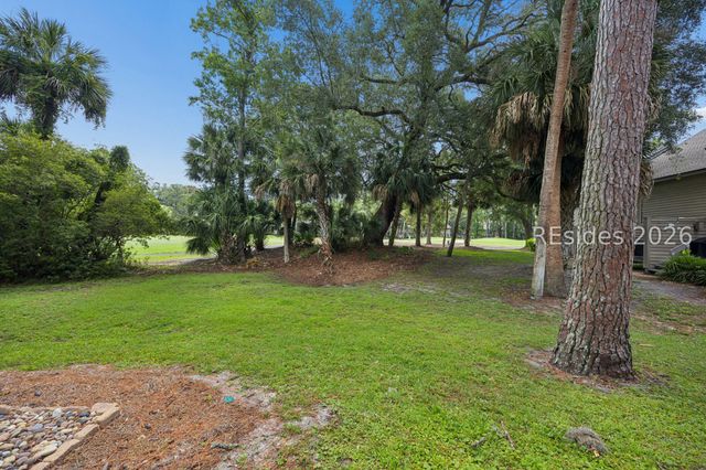 113 Shipyard Dr Apt 140, Hilton Head Island, SC 29928