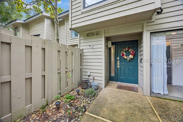 113 Shipyard Dr Apt 140, Hilton Head Island, SC 29928