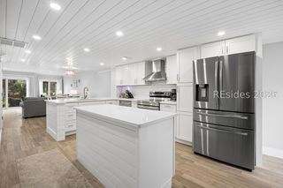 113 Shipyard Dr Apt 140, Hilton Head Island, SC 29928