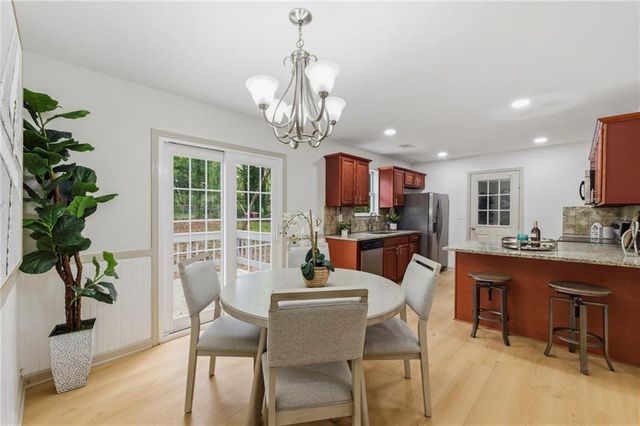 3860 Willow Ridge Court, Douglasville, GA 30135