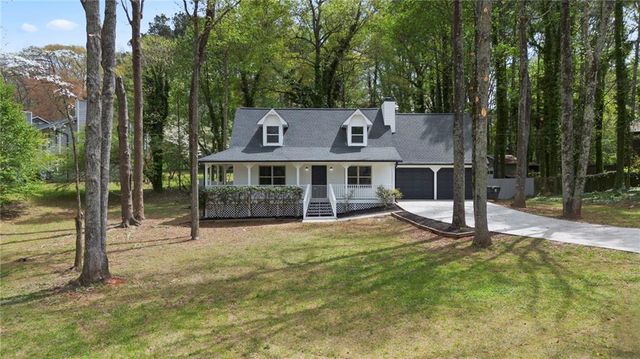 3860 Willow Ridge Court, Douglasville, GA 30135