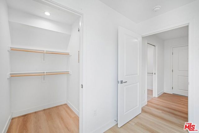 3221 W 71st Street, Los Angeles, CA 90043