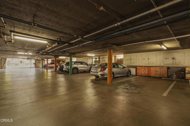 320 E Stocker Street 205, Glendale, CA 91207