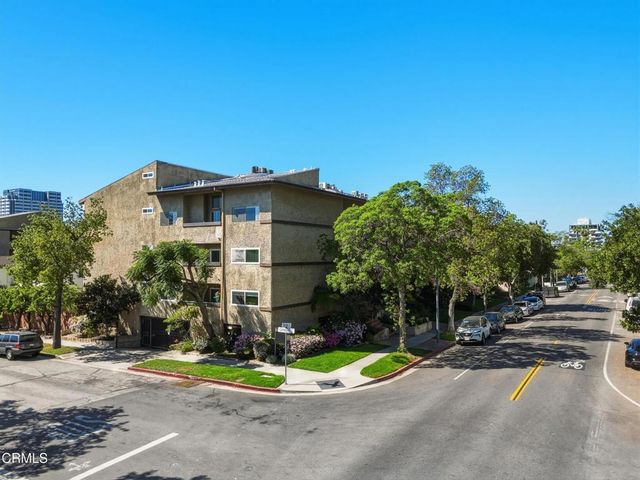 320 E Stocker Street 205, Glendale, CA 91207